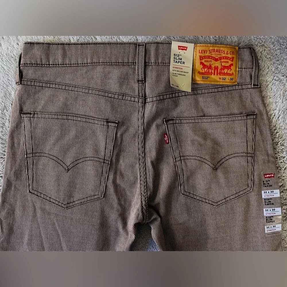 NWT- Levi’s 512, Slim Tapered, Brown Checkered Trousers